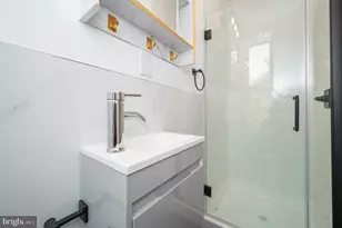 1617 Harrison St, Philadelphia, PA 19124 - Photo 14