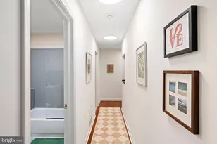 728 S 21st St, Philadelphia, PA 19146 - Photo 18
