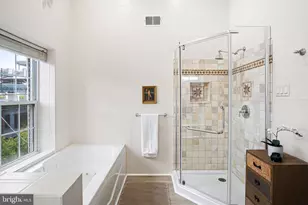 728 S 21st St, Philadelphia, PA 19146 - Photo 24
