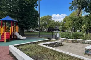 1247 S 23rd St, Philadelphia, PA 19146 - Photo 24