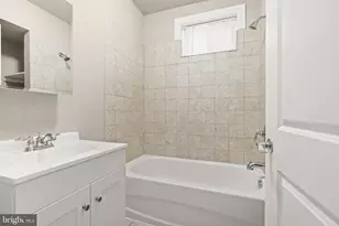2641 N 17th St, Philadelphia, PA 19132 - Photo 16