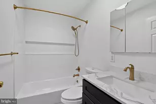 704 N 18th St, Philadelphia, PA 19130 - Photo 20