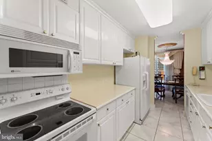 1901 John F Kennedy Blvd, Philadelphia, PA 19103 - Photo 2
