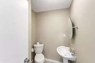 6054 Upland St, Philadelphia, PA 19142 - Photo 4