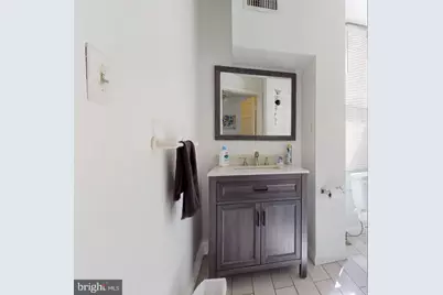 867 N 29th Street, Philadelphia, PA 19130 - Photo 6