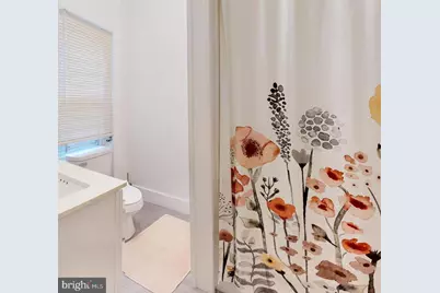 867 N 29th Street, Philadelphia, PA 19130 - Photo 12