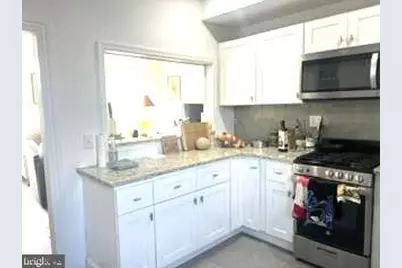 867 N 29th Street, Philadelphia, PA 19130 - Photo 22