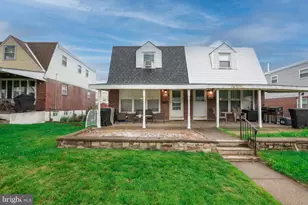 9331 Lansford St, Philadelphia, PA 19114 - Photo 2