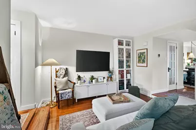 240 E Springfield Avenue, Philadelphia, PA 19118 - Photo 6