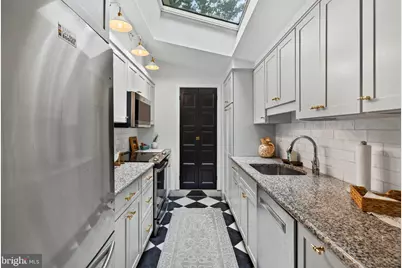 240 E Springfield Avenue, Philadelphia, PA 19118 - Photo 14