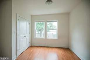 3432 Wallace St, Philadelphia, PA 19104 - Photo 8