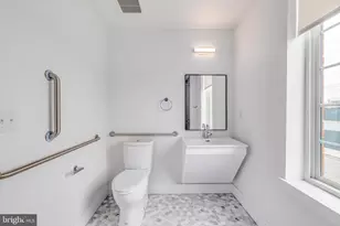 2101 Washington Ave, Philadelphia, PA 19146 - Photo 8