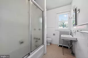 7042 Greene St, Philadelphia, PA 19119 - Photo 14