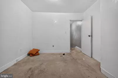 7279 Saybrook Avenue, Philadelphia, PA 19142 - Photo 18