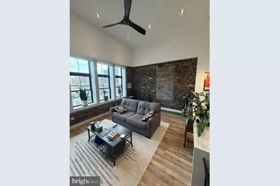 620 N Front Street #2F, Philadelphia, PA 19123 - Photo 2