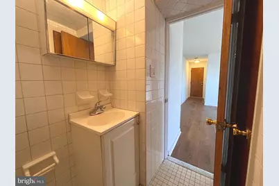 1100 Federal Street #3R, Philadelphia, PA 19147 - Photo 12
