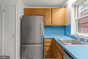 2433 Aspen St, Philadelphia, PA 19130 - Photo 14