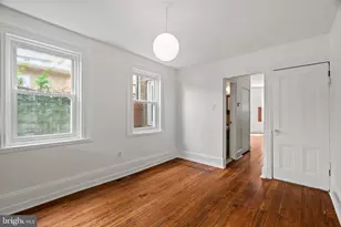 2433 Aspen St, Philadelphia, PA 19130 - Photo 12