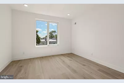 28 E Pleasant Street, Philadelphia, PA 19119 - Photo 12