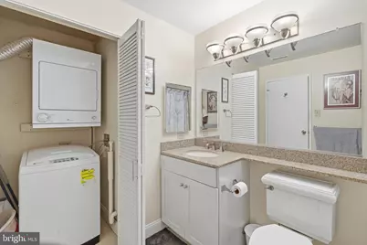 2429-41 Locust Street #608, Philadelphia, PA 19103 - Photo 18