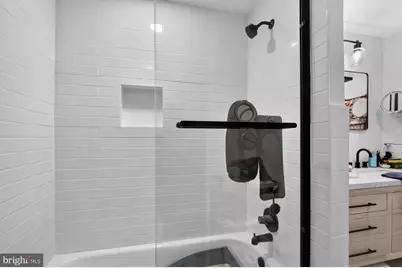 630 N 2nd Street #3, Philadelphia, PA 19123 - Photo 18