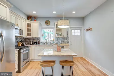 1509 S Dorrance Street, Philadelphia, PA 19146 - Photo 2