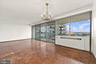 2401 Pennsylvania Ave, Philadelphia, PA 19130 - Photo 6