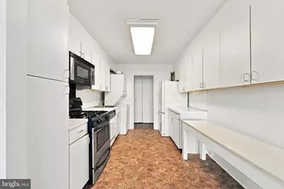 2401 Pennsylvania Avenue #11B21, Philadelphia, PA 19130 - Photo 12