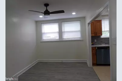 439 E Howell Street, Philadelphia, PA 19120 - Photo 8