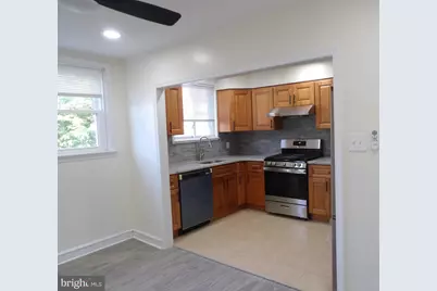 439 E Howell Street, Philadelphia, PA 19120 - Photo 2