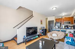 1916 N 17th St, Philadelphia, PA 19121 - Photo 10