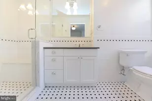 1520 Spruce St, Philadelphia, PA 19102 - Photo 16