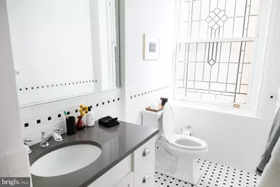 1520 Spruce Street #104, Philadelphia, PA 19102 - Photo 16