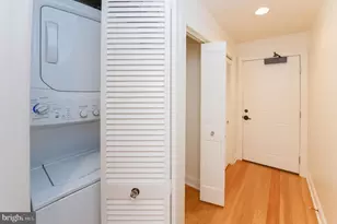 1518 Spruce St, Philadelphia, PA 19102 - Photo 14