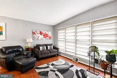 7623 Dorcas Street, Philadelphia, PA 19111 - Photo 2