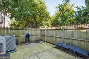 1705 W Norris St, Philadelphia, PA 19121 - Photo 16