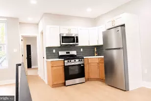 6037 Delancey St, Philadelphia, PA 19143 - Photo 4