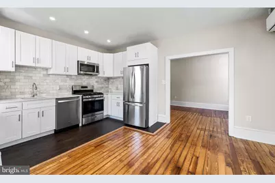 2311 Green Street #3R, Philadelphia, PA 19130 - Photo 2