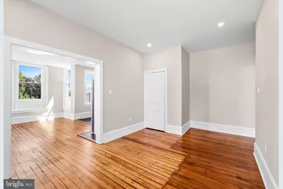 2311 Green Street #3R, Philadelphia, PA 19130 - Photo 4