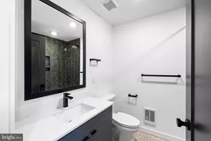 17 Girard Ave W, Philadelphia, PA 19123 - Photo 8