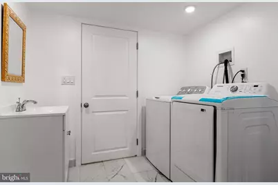 2445 S Rosewood Street, Philadelphia, PA 19145 - Photo 24