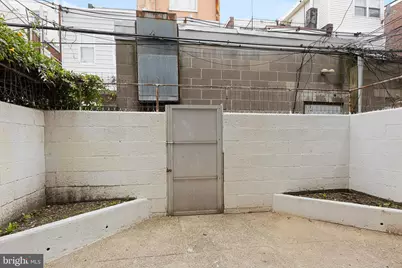 2445 S Rosewood Street, Philadelphia, PA 19145 - Photo 26