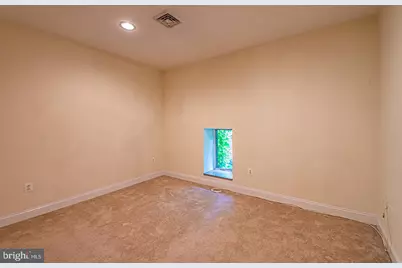 415 S 19th Street #UNIT 2F, Philadelphia, PA 19146 - Photo 8
