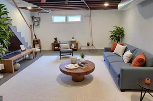 4604 Weymouth St, Philadelphia, PA 19120 - Photo 32