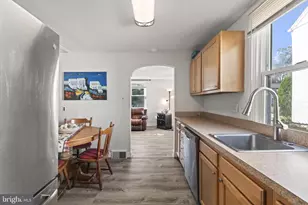 467 Evergreen Ave, Philadelphia, PA 19128 - Photo 6