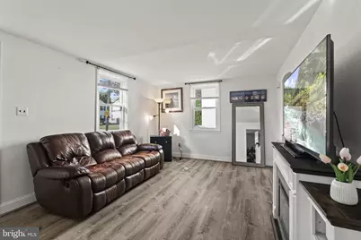 467 Evergreen Avenue, Philadelphia, PA 19128 - Photo 4