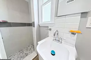 2222 N 10th St, Philadelphia, PA 19133 - Photo 14