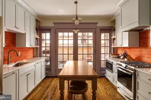 2203 St James Pl, Philadelphia, PA 19103 - Photo 8