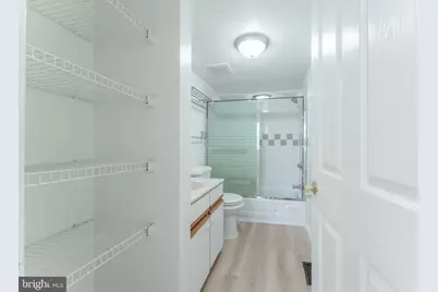 304 N 8th Street #N, Philadelphia, PA 19107 - Photo 30