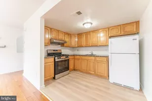 304 N 8th St, Philadelphia, PA 19107 - Photo 6